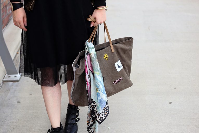 OVERDIVITY Codello Tasche, Shopper, khaki, Snoopy, Tweety, Tasche mit Patches, Tüllrock von Jeans Fritz, Codlelo Tuch www.overdivity.com